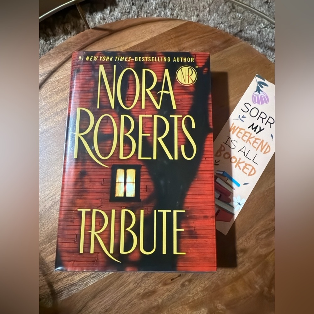 (3) Nora Roberts- Tribute/Highnoon/Angels Fall Hardcover 3 Book Bundle